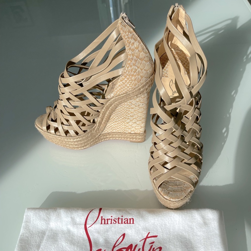 Christian Louboutin Beige Espadrilles Size 39/US 9